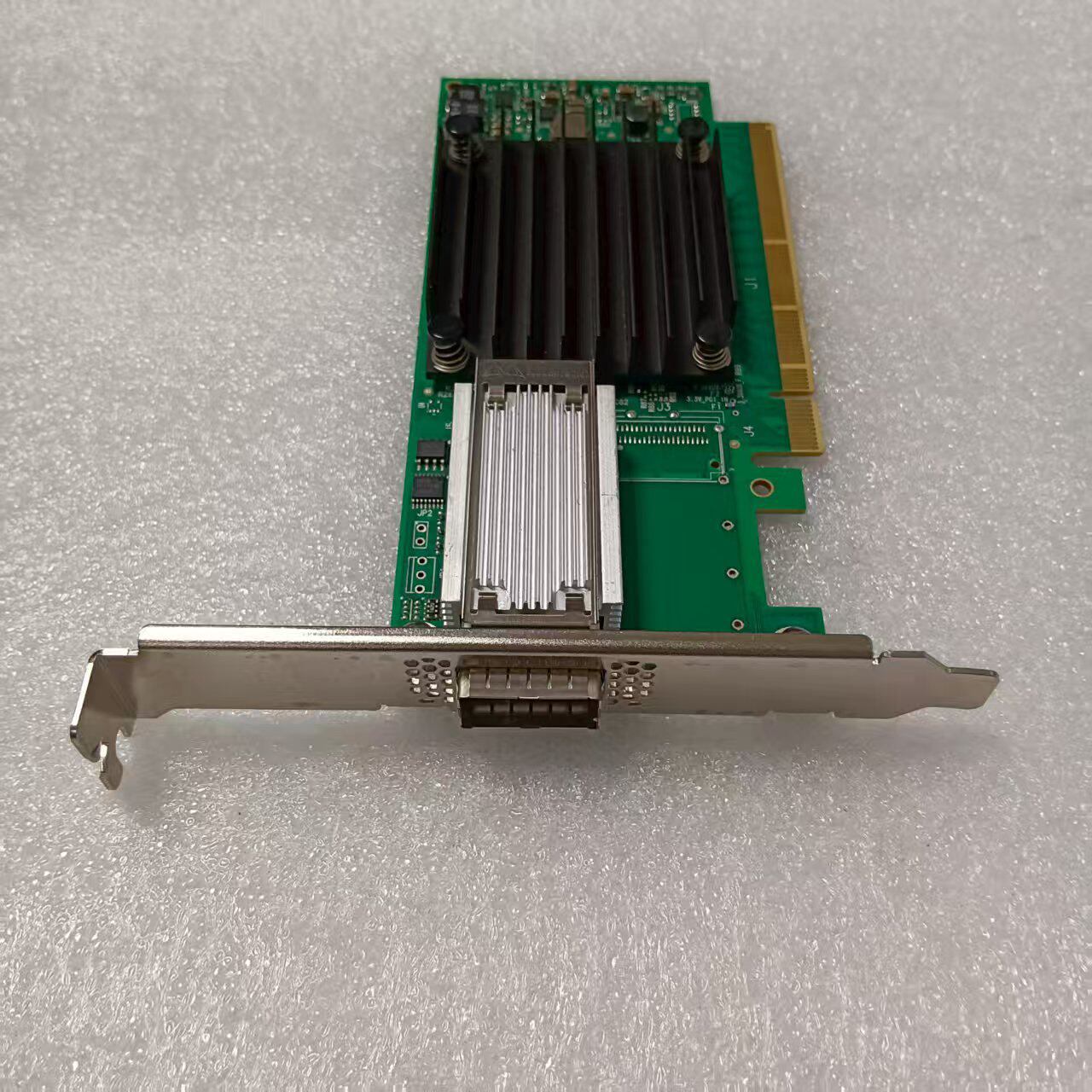 Carte réseau ConnectX-4 VPI MC - 100Gbe Qsfp28 Network Card avis et prix