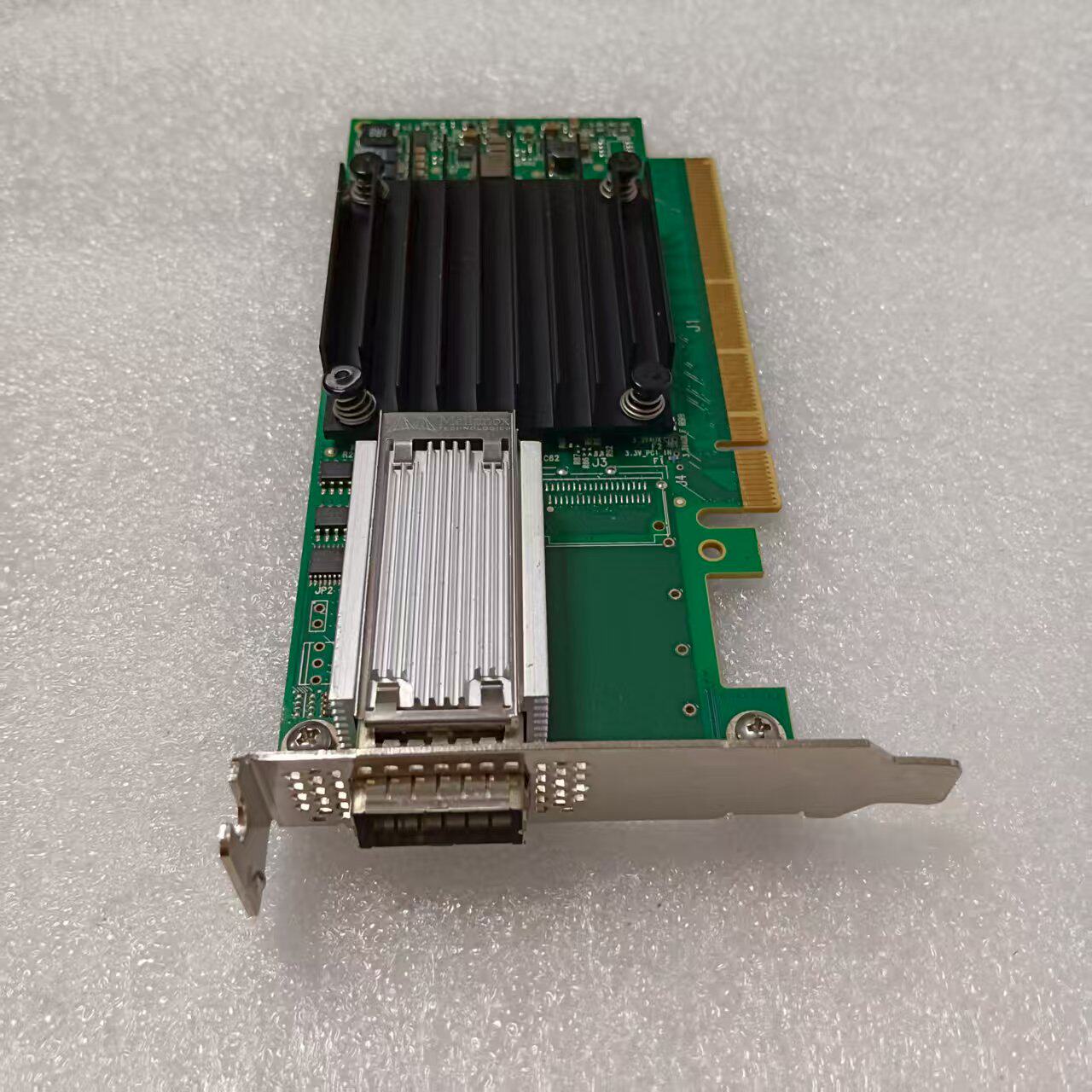 Carte réseau ConnectX-4 VPI MC - 100Gbe Qsfp28 Network Card avis et prix